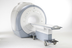 МРТ кисти руки на томографе GE Signa HDx1.5T