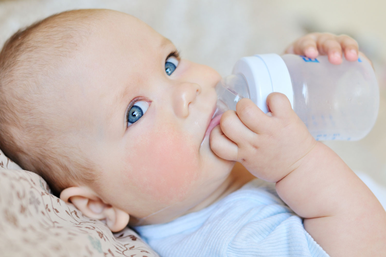 Аллергия к белку коровьего молока у детей