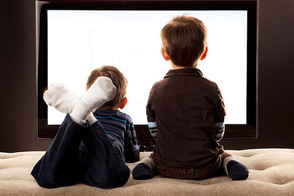 Сколько смотреть телевизор ребенку